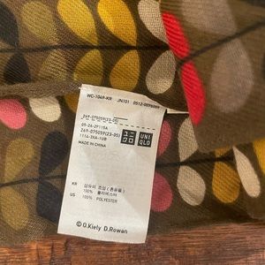 Uniqlo Orla Kiely scarf almost new